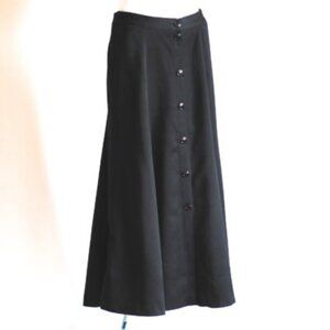 Guy Laroche Classic Wool Midi Skirt With Front Buttons - France